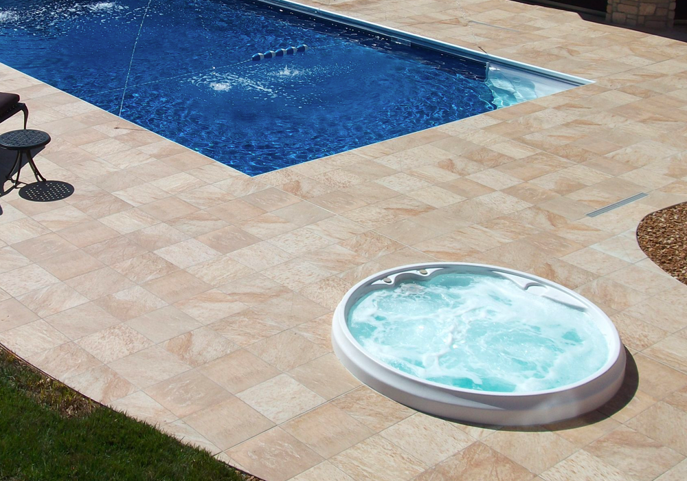 Poolmate© Luxury Spas