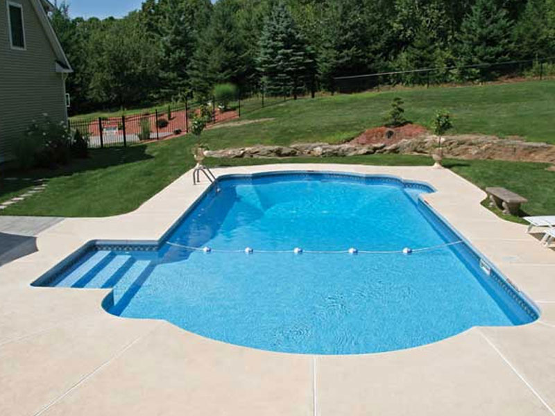 Roman End Pool Design